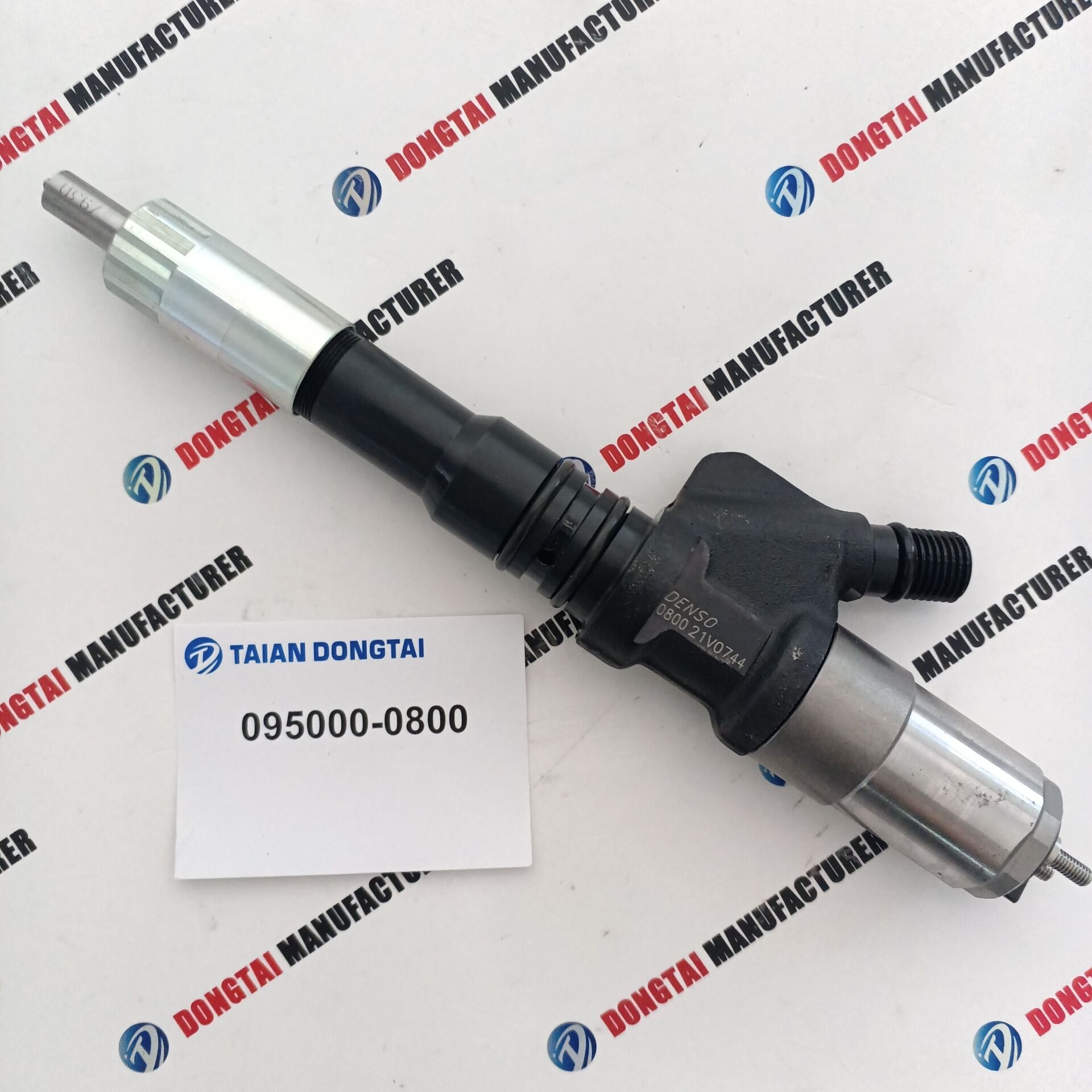 DENSO Common Rail Injector 095000-0800, 095000-0801, 6156-11-3100 for SAA6D125E-3 Komatsu PC450-7